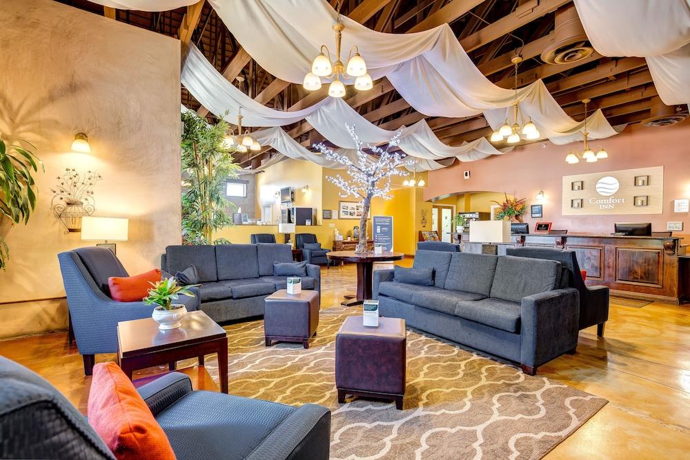 Comfort Near Fairplex Estalagem 3*